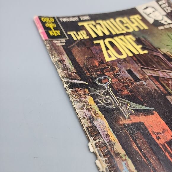 Twilight Zone #4 Vol. 2 1963 Gold Key Silver Age Comic Book - Picture 4 of 11